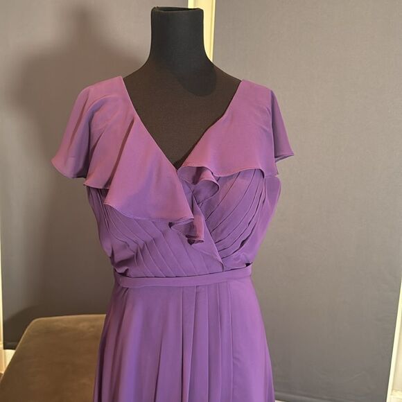 Women’s Purple Flutter Sleeve Full Length Bridesmaid Dress Corset Back Size 10 - Picture 3 of 13